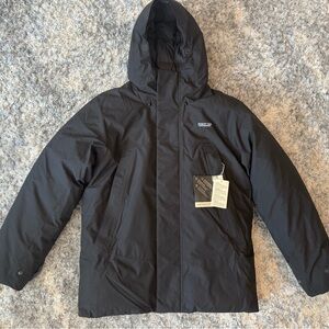 NWT Mens Patagonia Stormshadow Parka. Size Medium